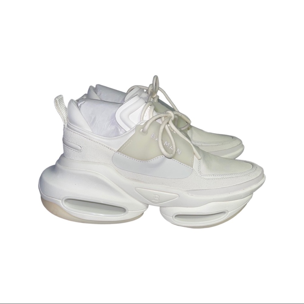 Brand new, never worn - Balmain Sneakers with tags & authenticity card